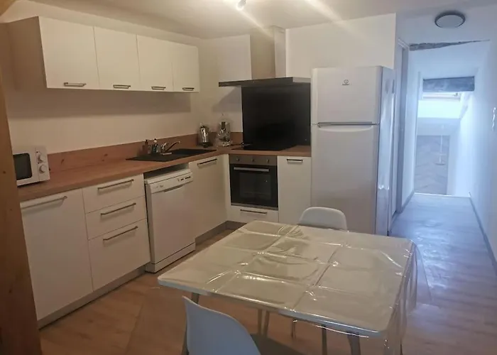 Beau Duplex 2/4 Pers. Avec Terrasse